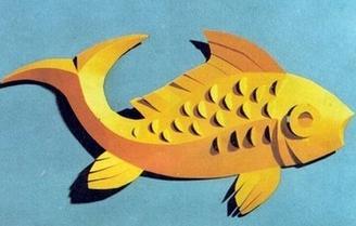 小学美术教案纸浮雕大鲤鱼