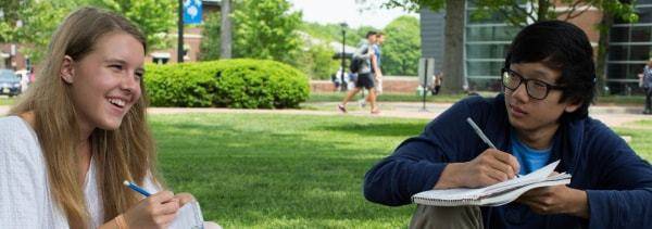 有机器人课程的顶尖美国高中_科技_教育_佩迪