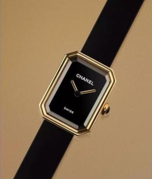 香奈儿推出全新腕表以及高级珠宝系列