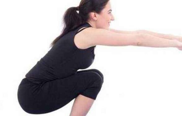 蹲马步的好处和坏处_蹲马步的正确姿势_蹲马步伤膝盖吗_哪些人不适合