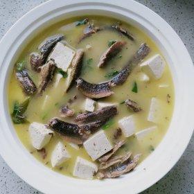 泥鳅炖豆腐