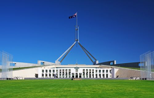 独家提供10小时专车游,领略首都堪培拉的魅力,游览格里芬湖,铸币厂