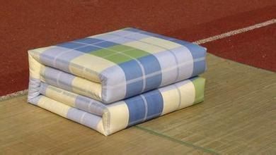 豆腐块被子的手抄报 关于兔子的手抄报