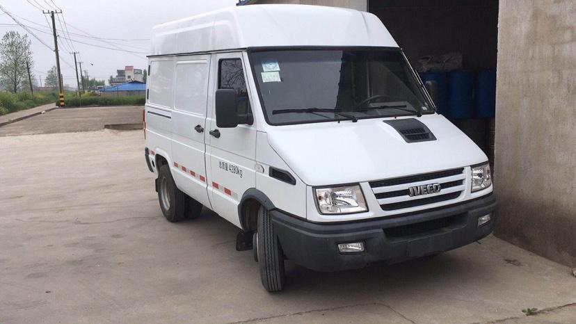 未上牌依维柯 得意  2017款 2.8t x45载货车3100轴距43s5