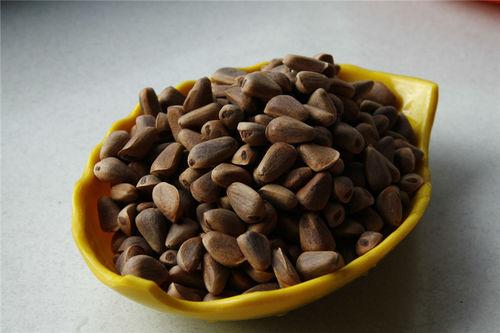 露水河红松果仁