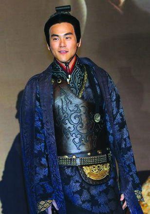 彭于晏饰演霍去病