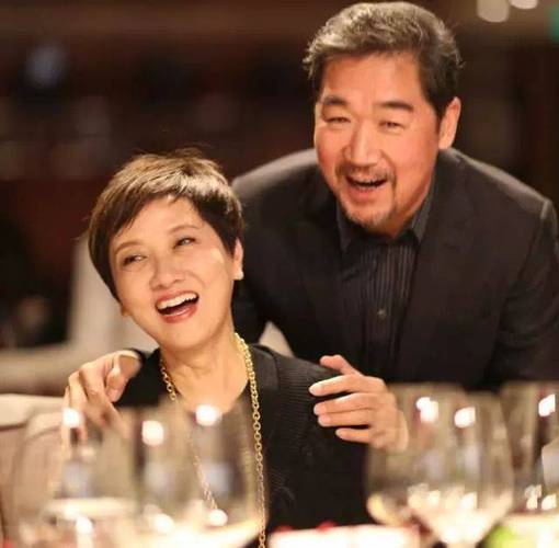 张国立为60岁的邓婕写了一封情书