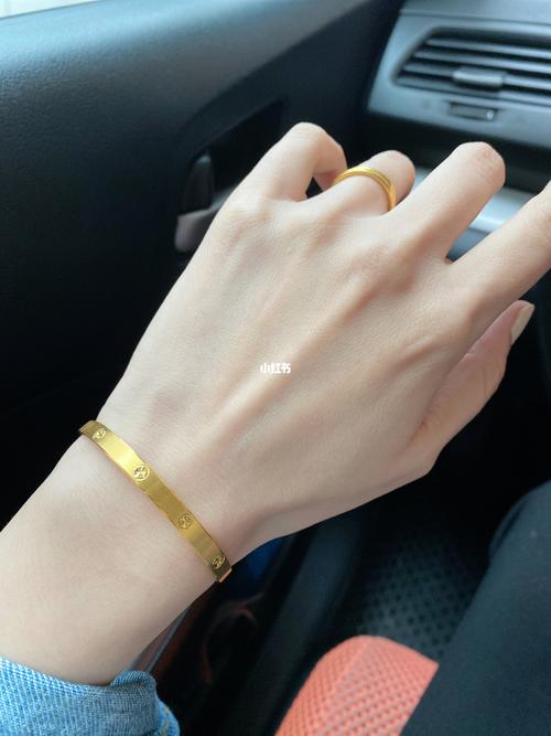 卡地亚黄金手镯_金手镯_镯子_卡地亚怎么样_黄金_手镯
