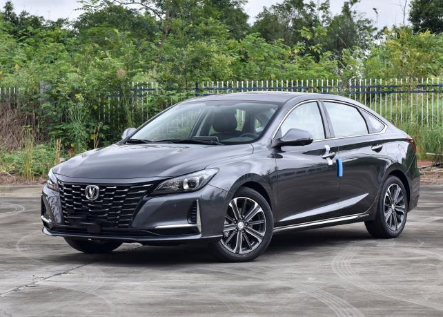 动力升级 新增多项实用功能,新款锐程cc售9.79-11.29万元