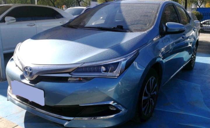 丰田 卡罗拉 2016款 双擎 1.8l cvt旗舰版