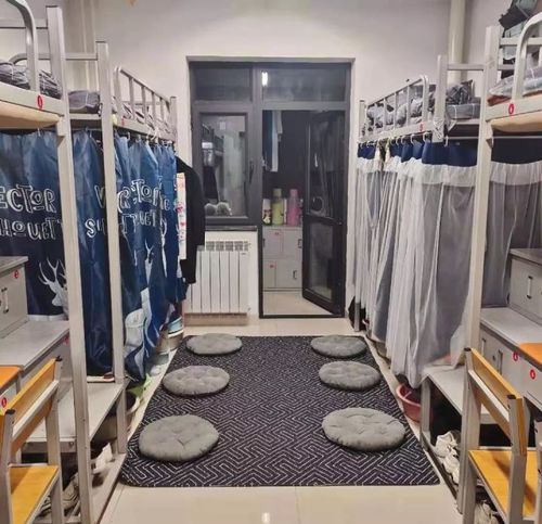 山西大学的宿舍条件如何?校区内有哪些生活设施?