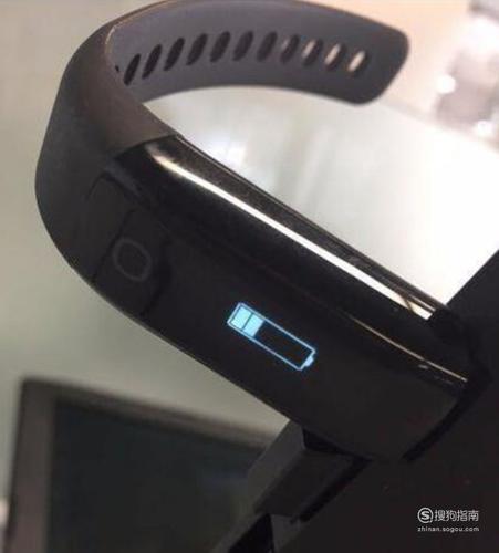智能手环如何充电?