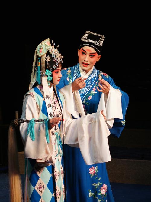 标题:玉簪记·偷诗