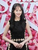 郑爽黑裙礼服性感高清图片