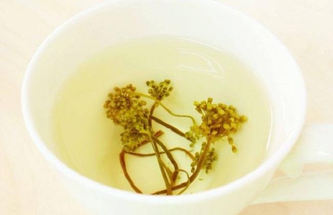人参花泡水喝的功效