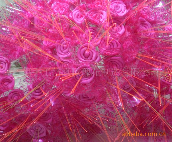 供应夜市步行街摆摊热销货源 小商品之王高利润产品夜光玫瑰花