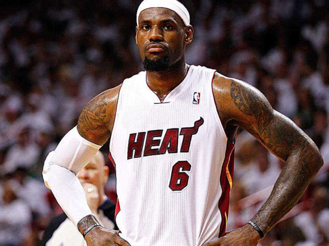 詹姆斯退役后骑士热火和湖人都会退役他的球衣吗