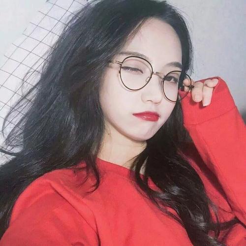 真人女头像唯美红衣