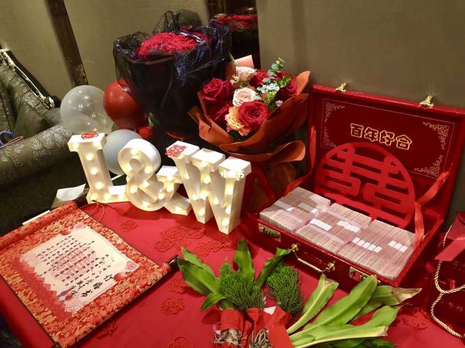 订婚仪式感95_订婚_喜糖_背景墙_花束_蛋糕_彩礼_订婚宴_胶带_翻糖