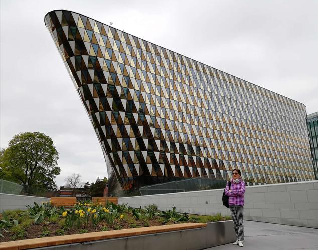 卡罗琳斯卡医学院一处船型建筑物