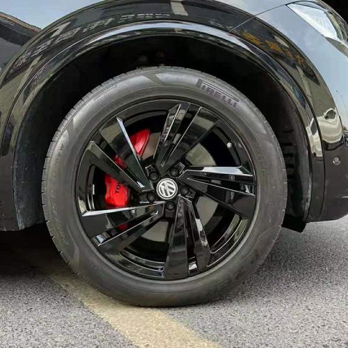 新途锐改黑武士套件,中网轮毂刹车改色