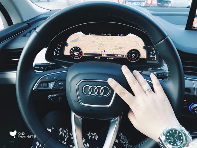 庆祝粉丝过百,炫富贴040404_奥迪包包怎么样_样