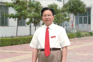 李登祥 山东莱芜市新起点教育培训学校行政校长