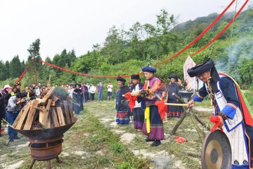非遗石林:彝族文化的传承者——毕摩