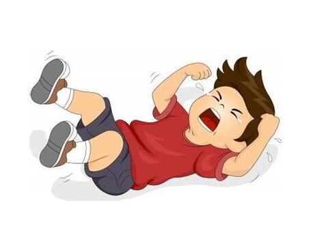 或者是买某件玩具的时候,如果大人不从的话,孩子就会哭闹,在地上打滚