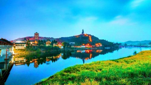 陈抟故里夜色如画.