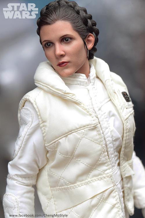 莱娅公主 1:6比例珍藏人偶实物图 还原高像真经典雪地