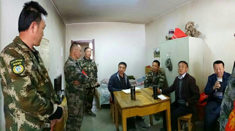 龚文鹏同志督导阿夏保护局工作