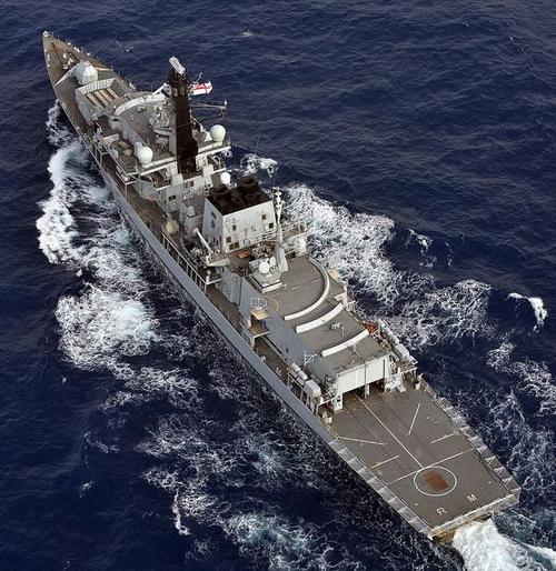 老破旧的23型护卫舰,高调穿越台湾海峡,彰显英国在东北亚存在感