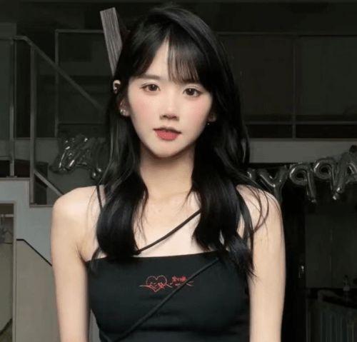 井川里予solo输给单手六尾直播卸妆全过程素颜却成纯欲女王