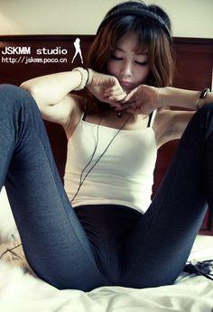 cn 《不贞的幻想》之二--yumi紧身裤_jskmm_poco网(poco.