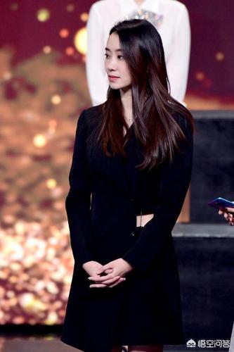 张小斐演了比较多的相亲小品,她到底结婚没有?
