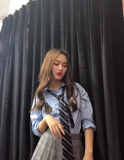 偶像美少女bej48黄恩茹迷人写真美照欣赏好美