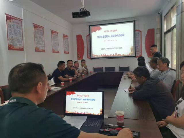 5月13日,万载县政协副主席龙水莲,退役军人事务局党组书记,局长易会根