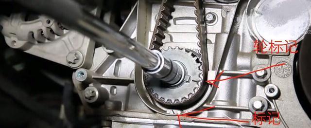 雪佛兰科鲁兹1.6正时对正方法