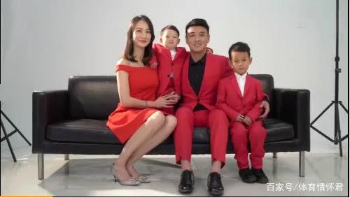 樊振东被刘国梁痛批,师徒可像刘诗雯