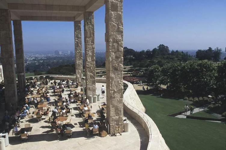 是位于美国加州洛杉矶一座艺术博物馆,拥有两个馆址:盖蒂中心和盖蒂