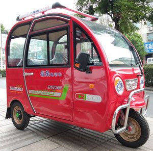 电动三轮车全封闭接送孩子学生休闲代步福聚金彭鲁佳金博丽人畅销