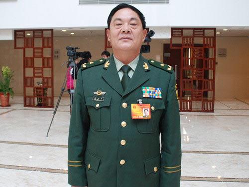 武警海南省总队总队长张明义:从四方面加强武警部队建设