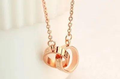 老凤祥 | 520时尚彩金节,勇敢说爱,浪漫"饰"爱