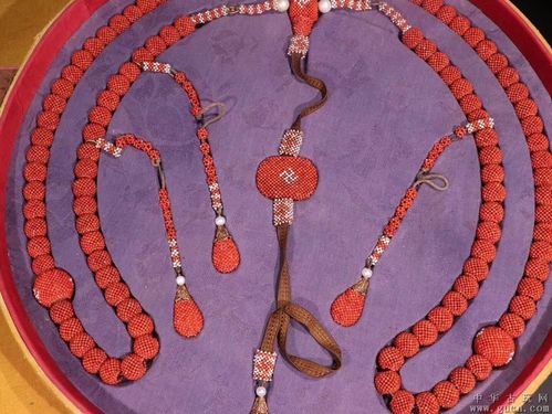 珊瑚辑米珠朝珠一盘