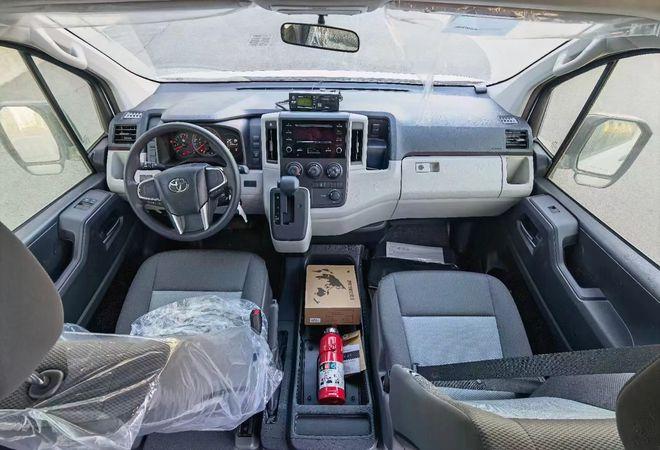 丰田海狮商务车6座~13座大尺寸商务车|内饰|座椅|进口