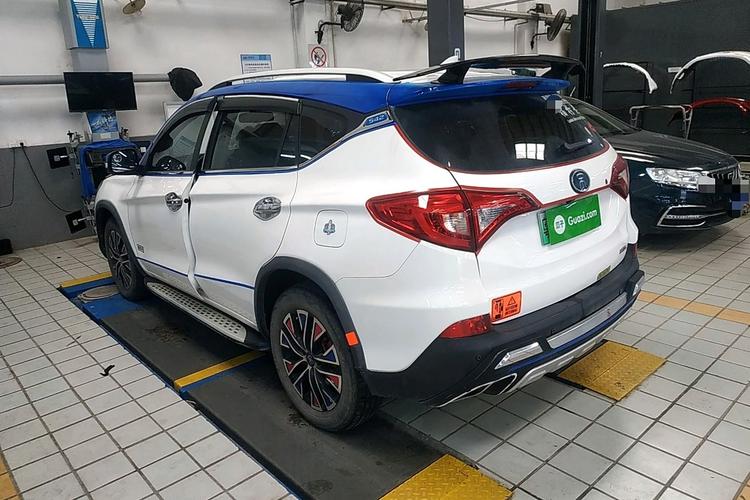 比亚迪 宋新能源 2017款 宋dm 1.5tid 全时四驱豪华型 车辆图片