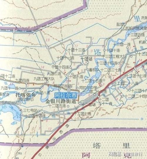 塔里木河畔的阿拉尔市,南边是塔克拉玛干沙漠,这里有40万人