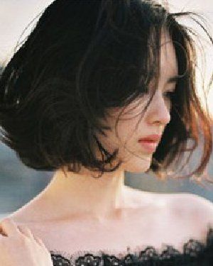 量少适合烫什么发型 女人头发细又少适合烫什么