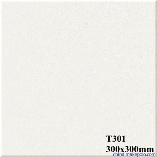 300x300纯白小地砖 白色仿古砖 防滑砖
